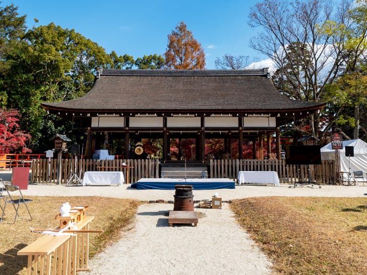 賀茂別雷神社（上賀茂神社） 外幣殿前芝生