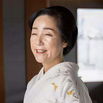 八重田 かおり